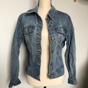 Gap jean jacket large